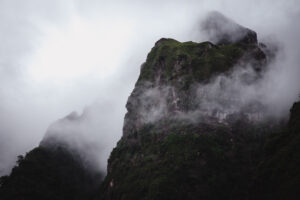 Madeira-Montagne-e-nuvole