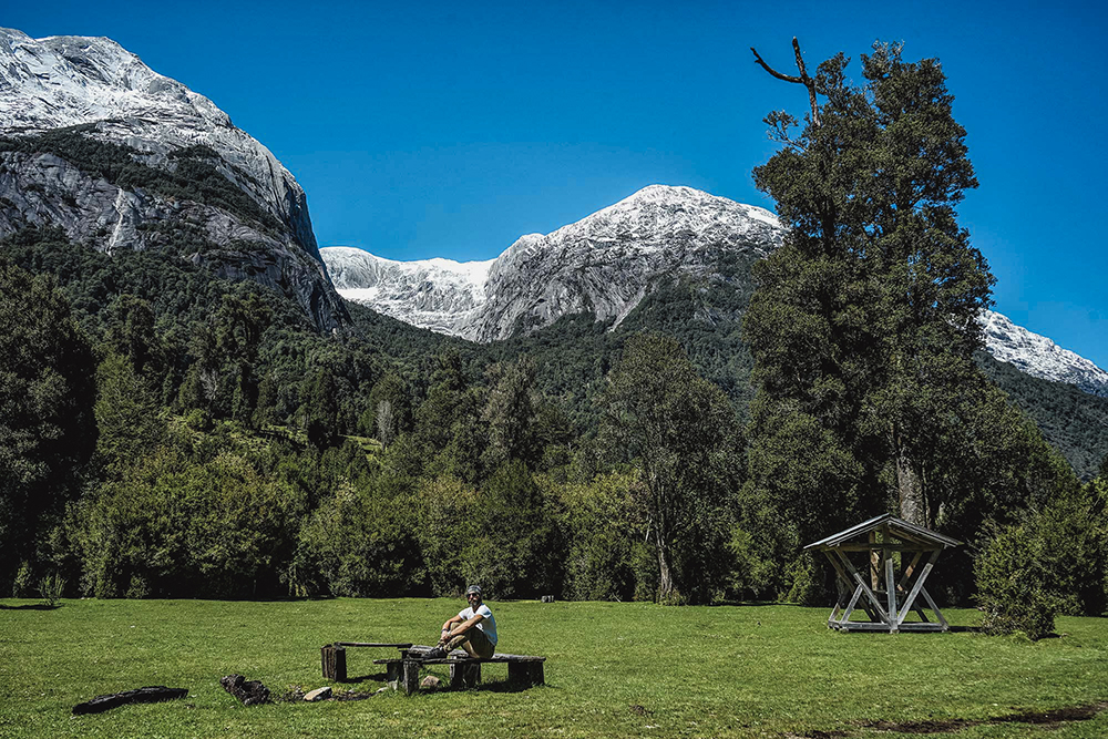 Relax al camping La Junta nella Valle de Cochamò